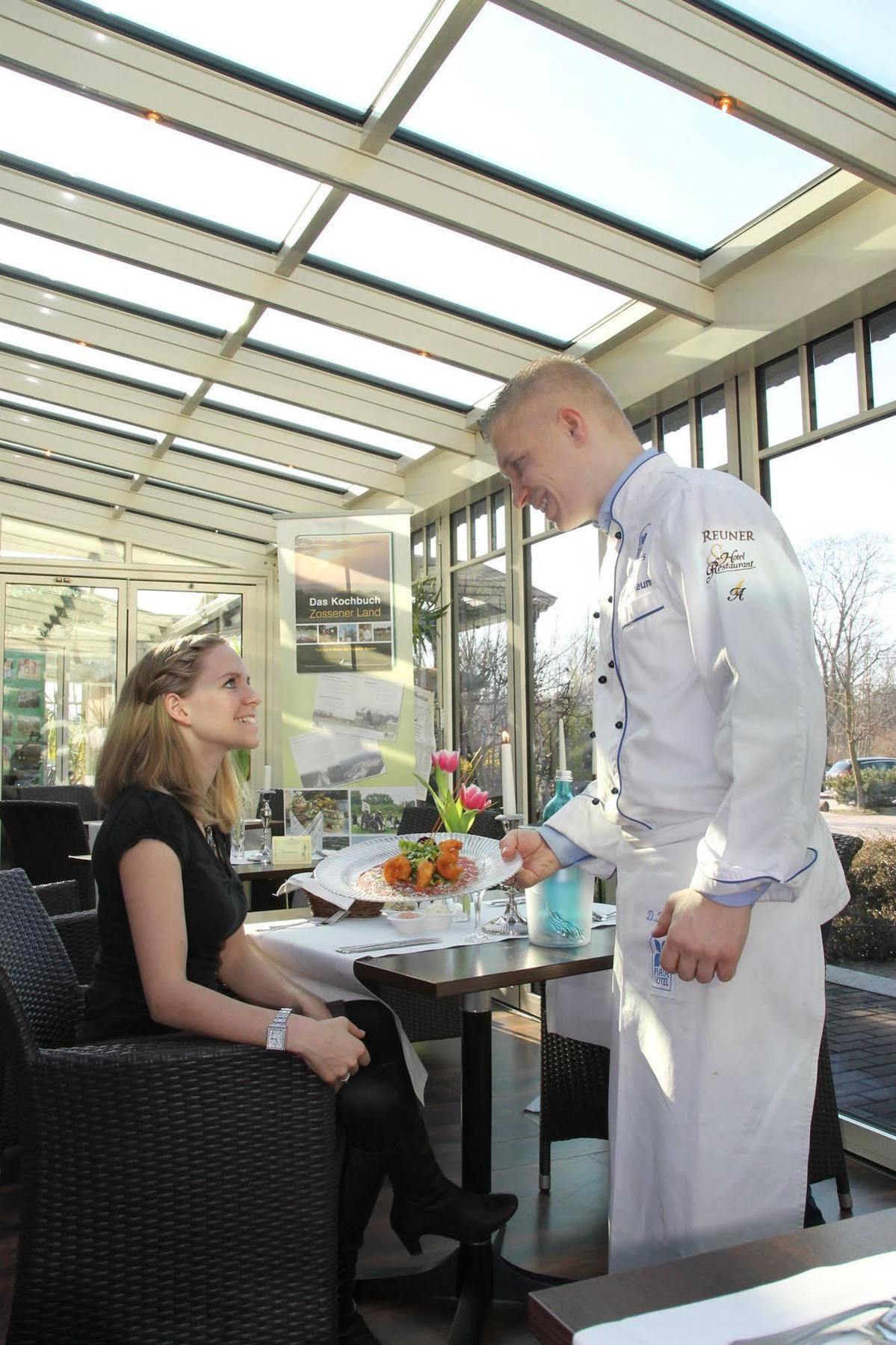 Flair Hotel Reuner Zossen Ngoại thất bức ảnh
